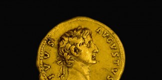 Une pièce d'or vieille de 2000 ans, à l'effigie d'un empereur romain