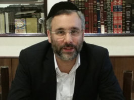 EXCLUSIF - Comment choisir son école ? Interview avec le rav David Choukroun