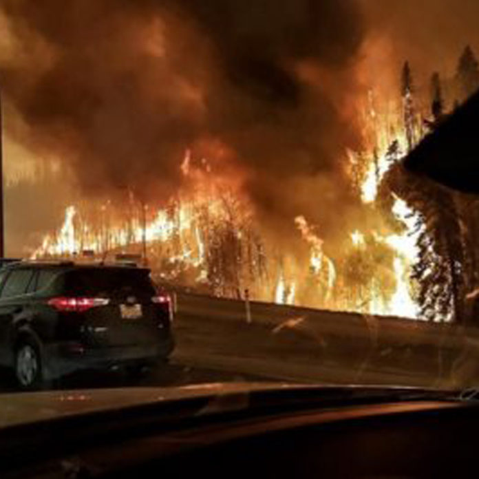 L'incendie au Canada