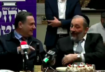 Se croyant hors d’écoute, des ministres se disent surpris de la « chance de Bibi »