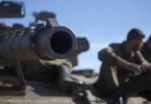 Israël soutiendrait au moins sept groupes rebelles contre Damas, pour sécuriser le Golan occupé