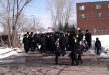 Arrondissement d’Outremont : des résidents trouvent (encore) que les ‘Hassidim prennent trop de place