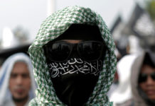 Une arabe israélienne soupçonnée de soutenir et de recruter pour l’Etat islamique arrêtée aux Etats-Unis