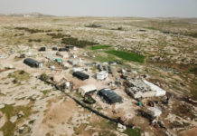 La démolition de constructions arabes illégales dans les collines de Hébron a été retardée !