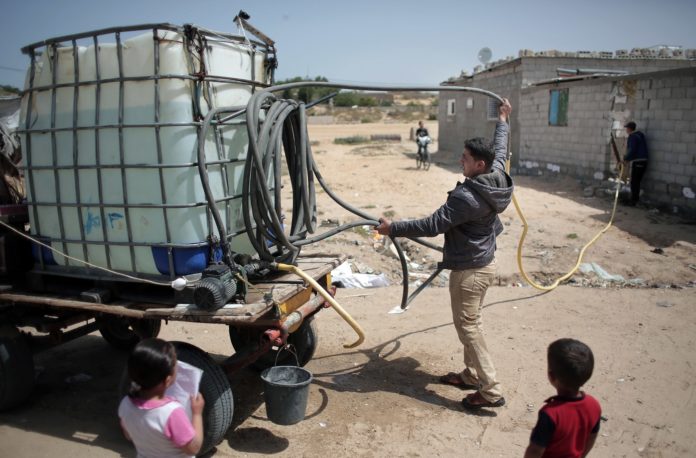 Mideast Gaza Sewage Crisis