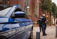 Un curé de Lyon frappé par un terroriste