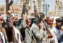 Les Houthis vacillent sous la pression