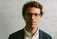 Un scientifique juif abattu devant son domicile