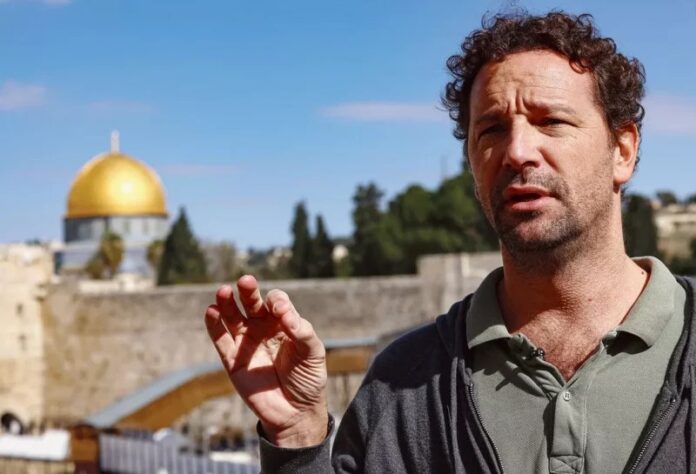 17682006319461481315463662447386