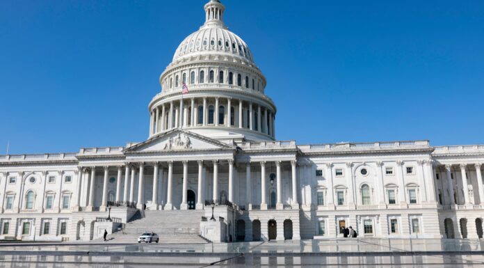 Quand Washington hésite, Israël veille