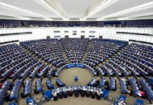 Parlement européen : la France Insoumise refuse de voter pour le désarmement du Hamas