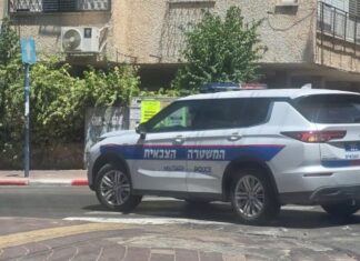 Victoire pour les orthodoxes : la loi sur le gel des arrestations passe avant le reste de la législation