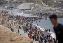 Afflux massif de migrants à Ceuta