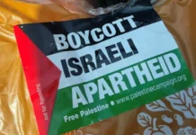 Royaume-Uni : des autocollants anti-Israël sur des produits Marks & Spencer