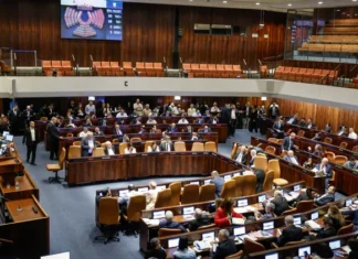 La Knesset vote sa dissolution, ouvrant la voie aux élections du 27 octobre
