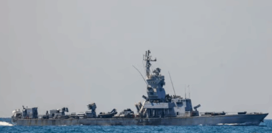 Provocation turque en mer – quatre destroyers s’approchent d’un sous-marin israélien