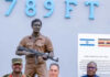 Une statue de Yoni Netanyahou inaugurée à Entebbe, 50 ans après le raid historique