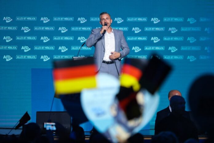 1865230-ulrich-siegmund-candidat-du-parti-alternative-pour-l-allemagne-afd-aux-elections-regionales-de-saxe-anhalt-a-magdebourg-le-5-septembre-2026