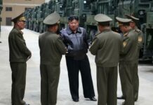 « Ne le regardez pas, ne bougez pas » : un diplomate déserteur révèle les règles autour de Kim Jong-un
