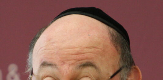 Discorde entre le Grand rabbin d’Angleterre et Ed Milliband