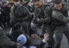 Deux heures de blocages et d’affrontements : fin des manifestations de la Faction de Jérusalem, des policiers filmés évacuant avec violence
